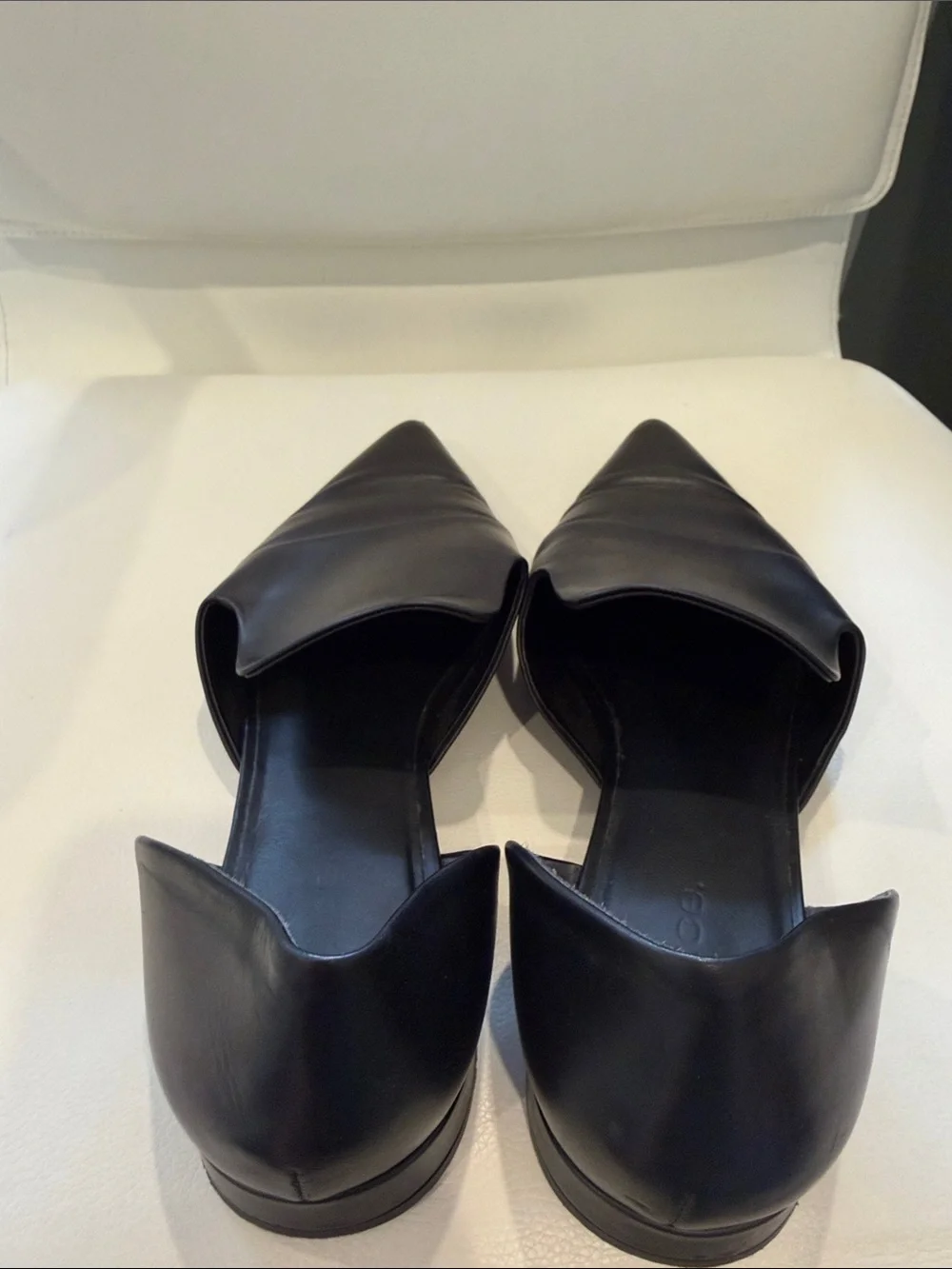 Vince Damris Black Siviglia Calf Flats Size 10